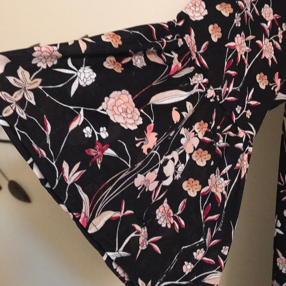 Style & Co blouse. - Picture 4 of 4